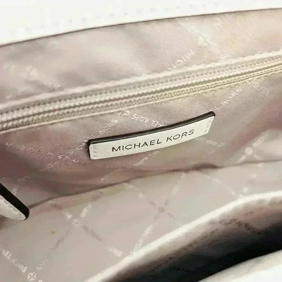 Michael Kors Purse Manhattan Satchel Crossbody Optic White - Picture 8 of 9